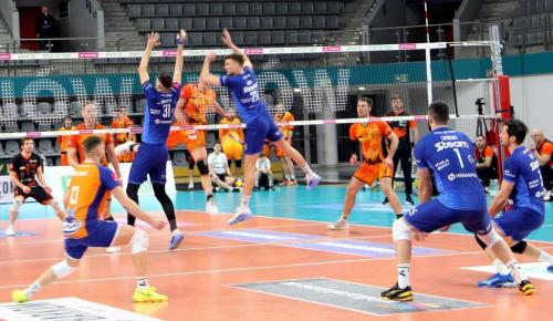 8 Barkom Każany Lwów - KS Norwid Częstochowa