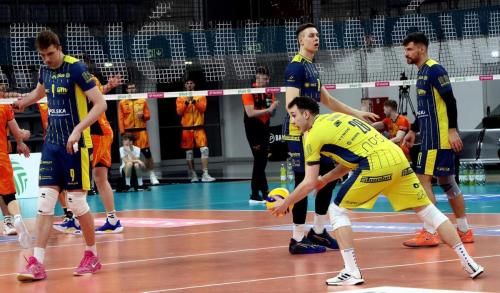 45 PlusLiga Siatkówki: Barkom Każany Lwów zapewnia sobie utrzymanie