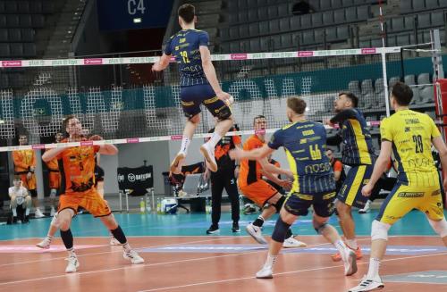 8 PlusLiga Siatkówki: Barkom Każany Lwów zapewnia sobie utrzymanie