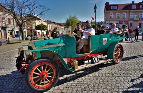 486000481_2922211951287979_7750186173749737679_n Powrót legendy barona na 180-lecie Browaru Okocim