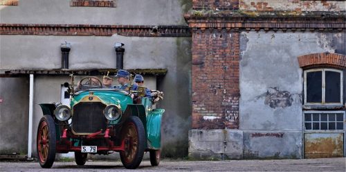 486012640_2922211974621310_5613731057682090429_n Powrót legendy barona na 180-lecie Browaru Okocim