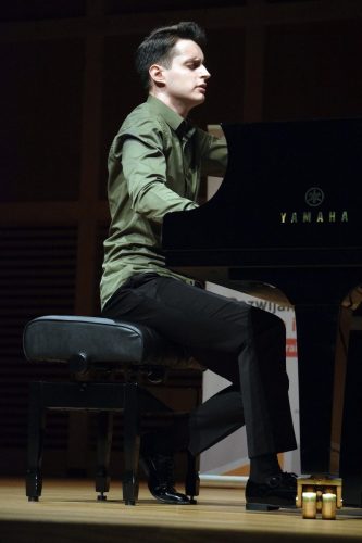 3-copy Mistrzowskie Kursy Artystyczne Tarnów 2025. Recital Michała Basisty