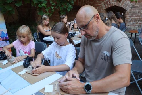 5a-copy Wakacje nie muszą być nudne! Historia może być inspiracją, a stare mury – miejscem dla całkiem nowych pomysłów.