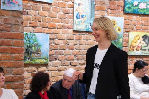 14-copy „Bawiąc się ciszą” – wystawa malarstwa Marty Nosal w Galerii Bema20