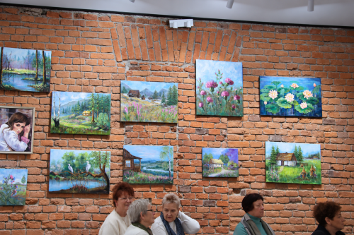 18-copy „Bawiąc się ciszą” – wystawa malarstwa Marty Nosal w Galerii Bema20