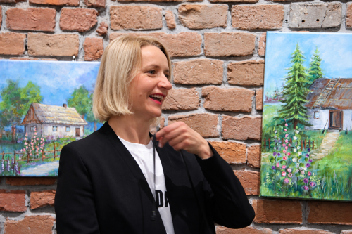 5-copy „Bawiąc się ciszą” – wystawa malarstwa Marty Nosal w Galerii Bema20