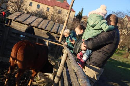 33-Copy Szopka u Bernardynów