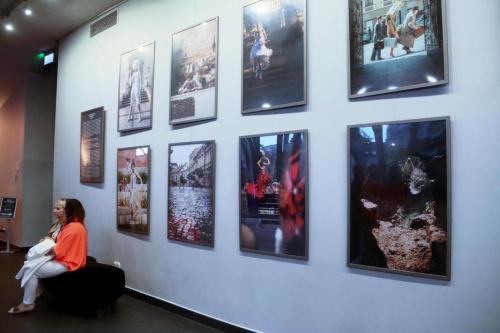 img-8411-edytowano-copy „BOSKA” pierwszym spektaklem konkursowym Festiwalu Komedii Talia 2024