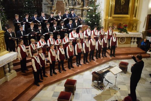 dsc-0006-copy Kolędowanie przy żłóbku