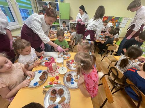 25 Małe ręce, wielkie dzieła – rzemiosło od najmłodszych lat!