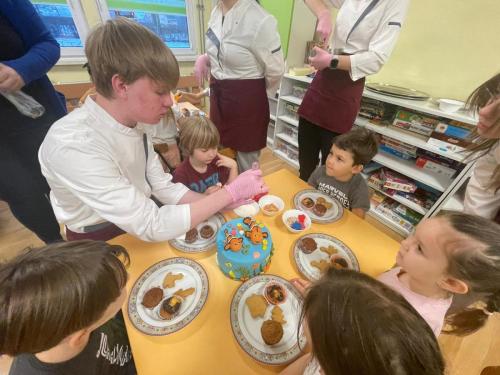 26 Małe ręce, wielkie dzieła – rzemiosło od najmłodszych lat!