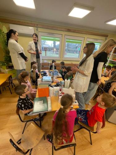 40 Małe ręce, wielkie dzieła – rzemiosło od najmłodszych lat!