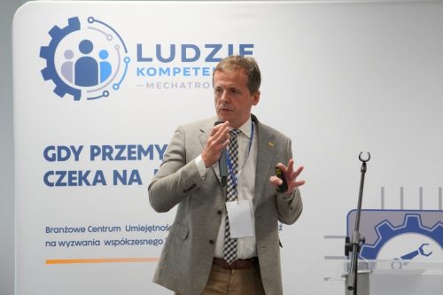 KONFERENCJA-BCU-08-Kopiowanie Ludzie ważniejsi od technologii