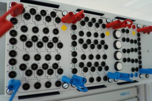 BCU-05-1 Rusza Branżowe Centrum Umiejętności w dziedzinie mechatroniki w Brzesku