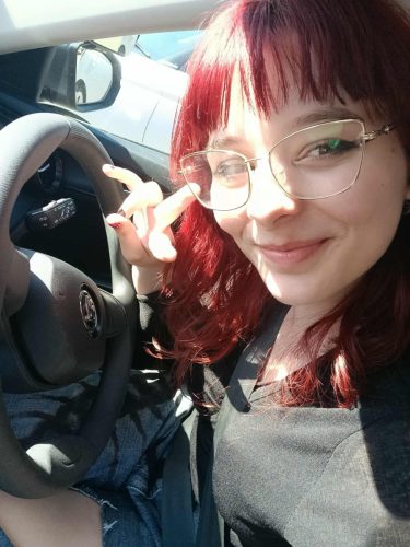 Oliwia-za-kierownica-1752131966 Wakacje z fachem w ręku