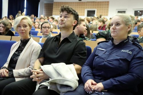 12-copy „Bezpieczne Dziecko – Stop Przemocy”. Ważna konferencja dla tarnowskiej młodzieży