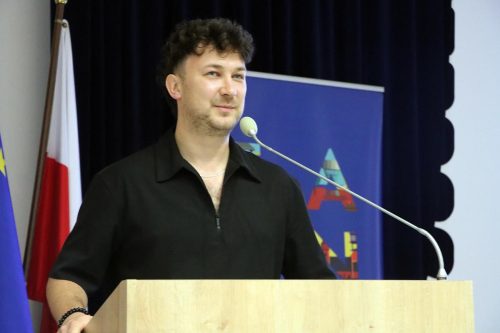 6-copy „Bezpieczne Dziecko – Stop Przemocy”. Ważna konferencja dla tarnowskiej młodzieży