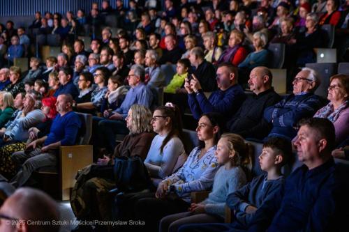 Koleda-12 „Hej! Kolęda, kolęda!” – koncert świąteczno-noworoczny Zespołu Pieśni i Tańca Świerczkowiacy