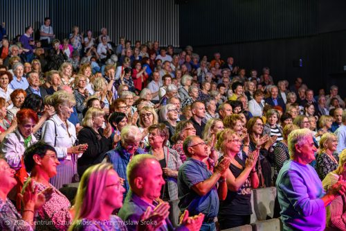 Koncert194 Koncert dla Seniorów "Parostatkiem piękny rejs"
