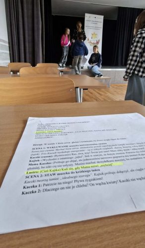 8 „PoMocny Tarnów: gdy scena buduje pewność siebie”