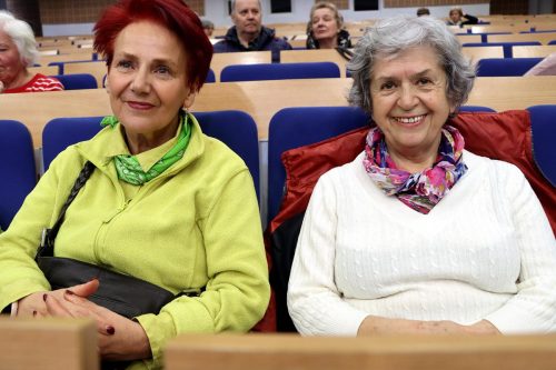 2-copy Wykład Marii Danuty Cetery "Krakowiacy wschodni - tradycje, zwyczaje, obrzędy, narodziny"