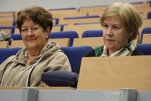 img-1550-copy Wykład Marii Danuty Cetery "Krakowiacy wschodni - tradycje, zwyczaje, obrzędy, narodziny"