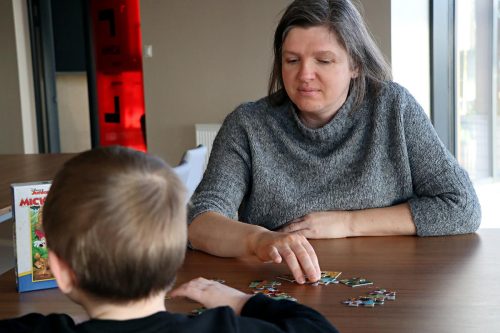 3-copy Rodzinne spotkanie z puzzlami i audiobajkami