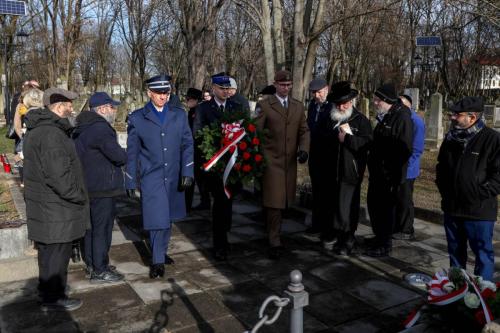 4 Spotkanie memorialno - modlitewne na cmentarzu żydowskim