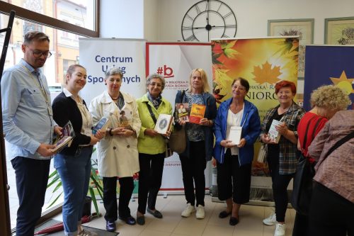 1-copy Seniorzy w świecie książek – Tarnowski Tydzień Seniorów z literacką pasją (dzień drugi)