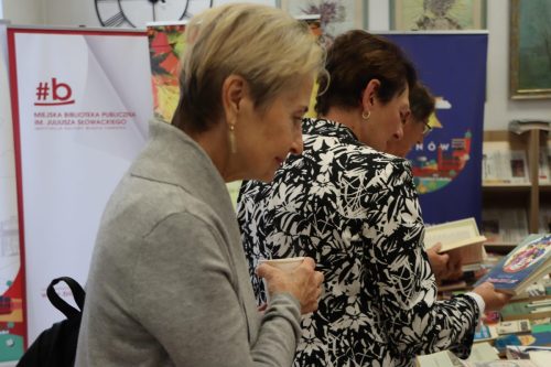 img-0250-copy Seniorzy w świecie książek – Tarnowski Tydzień Seniorów z literacką pasją (dzień drugi)