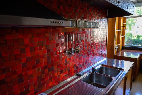 TP9_1140 „Kto zapłaci za Dom Książka? Spór o przyszłość modernistycznej ikony”