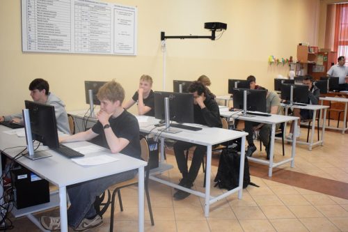 dsc-2063-copy ZSME w Tarnowie – miejsce, gdzie tradycja spotyka nowoczesność...
