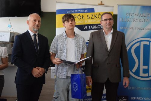dsc-2171-copy ZSME w Tarnowie – miejsce, gdzie tradycja spotyka nowoczesność...