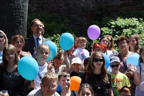 15a-copy Tarnów przypomniał, że każde dziecko zasługuje na dom. Marsz w Dniu Rodzicielstwa Zastępczego z ważnym społecznym przesłaniem...
