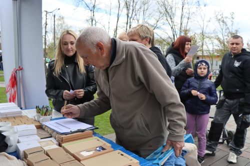 11-copy Sadzonki za elektroodpady