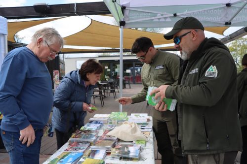 img-8214-copy Sadzonki za elektroodpady