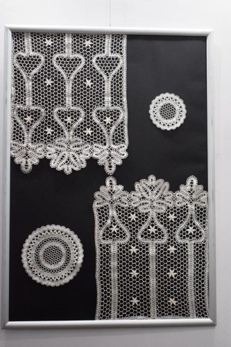 dsc-2034-copy EWA SZPILA - Wystawa koronki klockowej