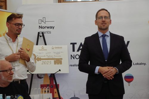 5-copy Międzypokoleniowa Familiada w Tarnowie