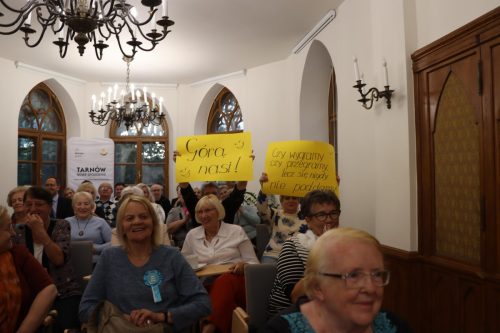 img-0933-copy Międzypokoleniowa Familiada w Tarnowie