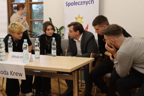 img-0939-copy Międzypokoleniowa Familiada w Tarnowie