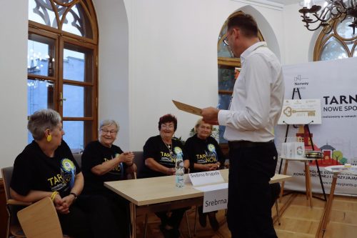 img-0969-edytowano-copy Międzypokoleniowa Familiada w Tarnowie