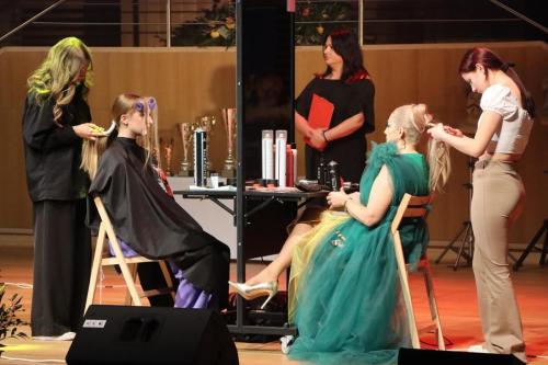 17 Tarnowski Festiwal Fryzjerski 2025 – sztuka, pasja, rywalizacja...część druga