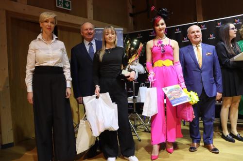 4 Tarnowski Festiwal Fryzjerski 2025 – sztuka, pasja, rywalizacja - finał.