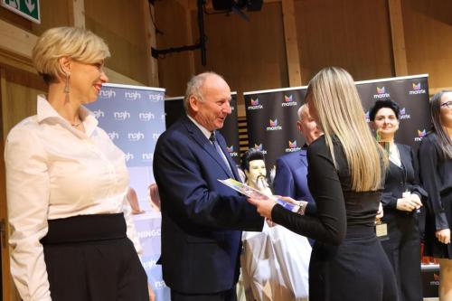 51 Tarnowski Festiwal Fryzjerski 2025 – sztuka, pasja, rywalizacja - finał.