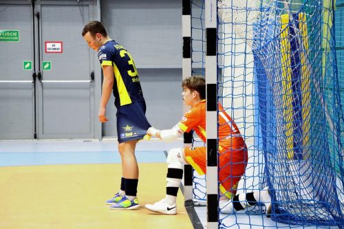 img-2131-edytowano-copy Pierwsza liga futsalu mężczyzn : Futsal Club Tarnów – SRS Gwiazda