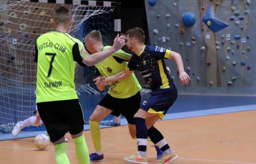 img-2354-edytowano-copy Pierwsza liga futsalu mężczyzn : Futsal Club Tarnów – SRS Gwiazda