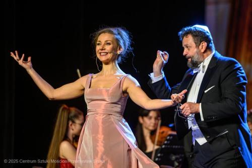 gala-28-copy Wielka Noworoczna Gala Wiedeńska - Johann Strauss i Przyjaciele w CSM