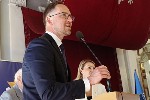 8 Uroczysta sesja Rady Miejskiej z okazji 35-lecia samorządu terytorialnego