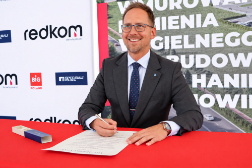 15a-copy Przy Lwowskiej w Tarnowie trwa budowa dużego parku handlowego