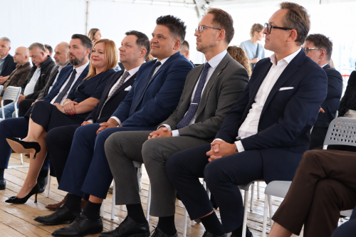 17-copy Przy Lwowskiej w Tarnowie trwa budowa dużego parku handlowego